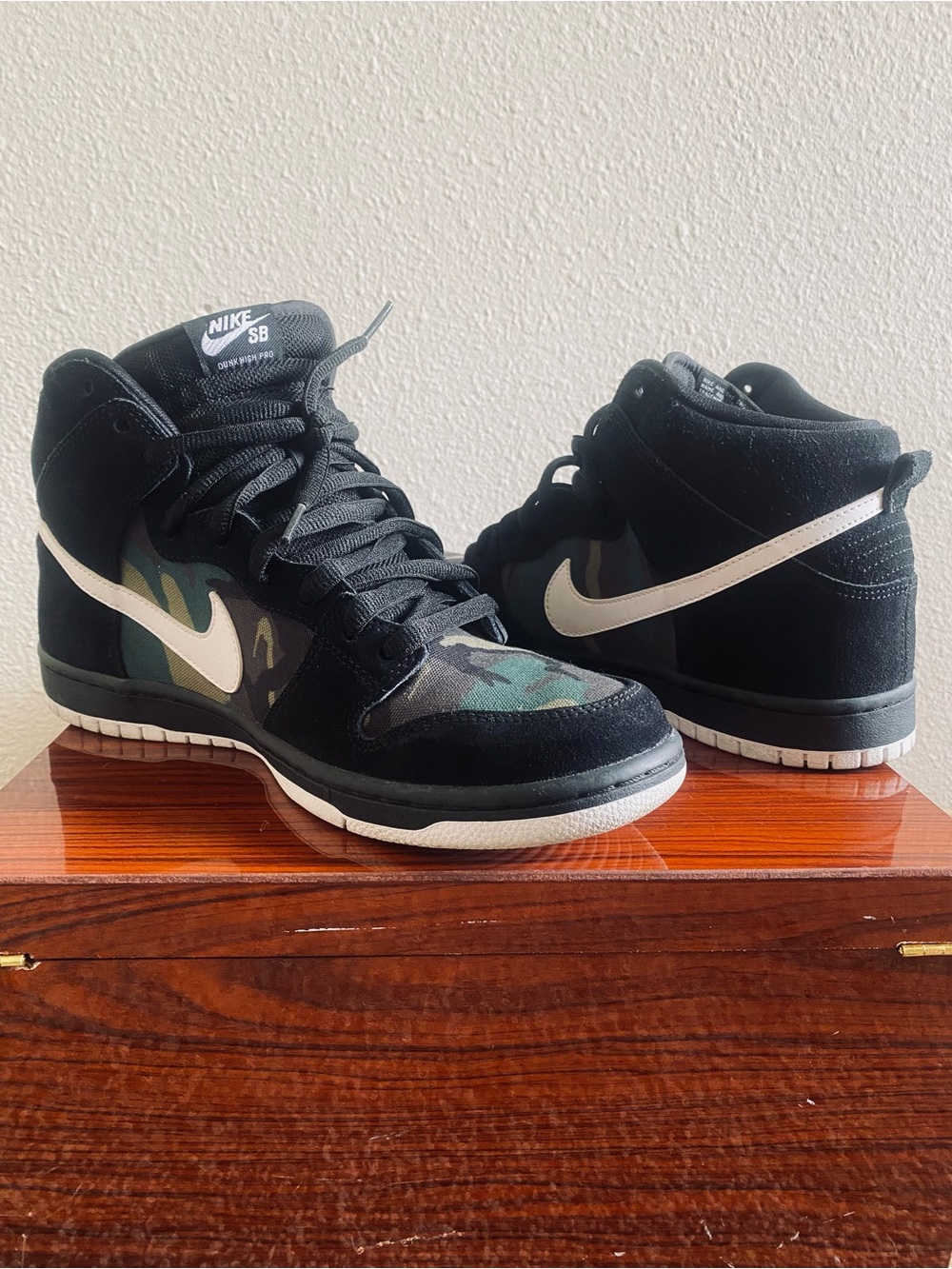 Nike SB Dunk High Camo